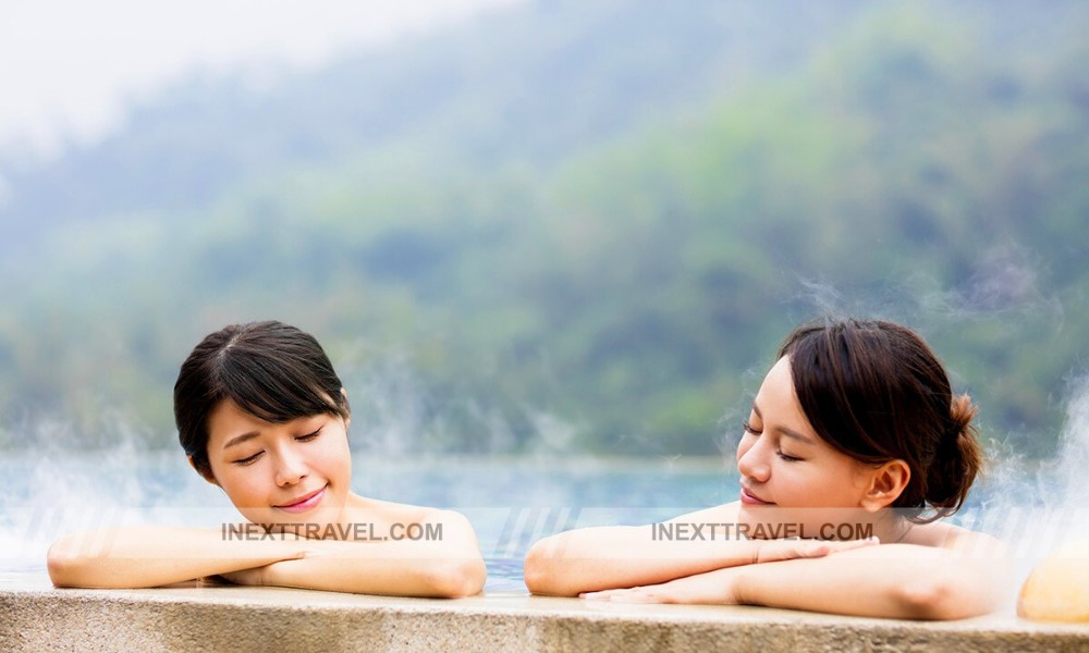 Therapeutic Hot Springs Hakone Japan